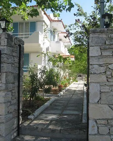 Ξενοδοχείο με διαμερίσματα Mantalena