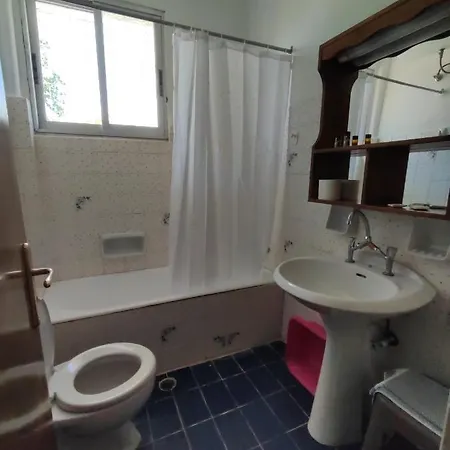 Mantalena Aparthotel 2*