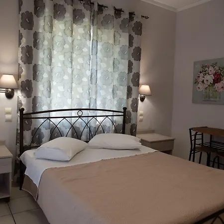Mantalena Hotel de apartamente 4*